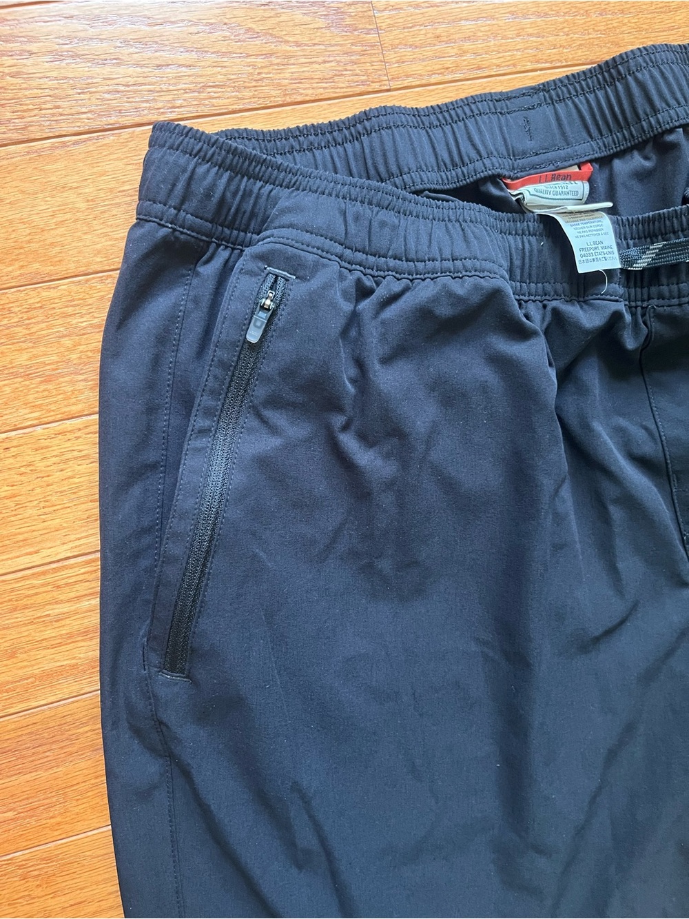 LL Bean Men's Black Drawstring Pants - Picture 3 of 4